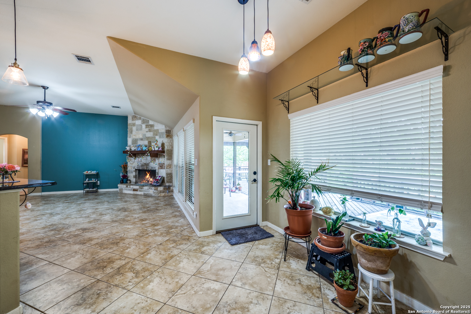 1424 Kings Ranch Road Bandera, TX 78003 - Photo 11 of 35