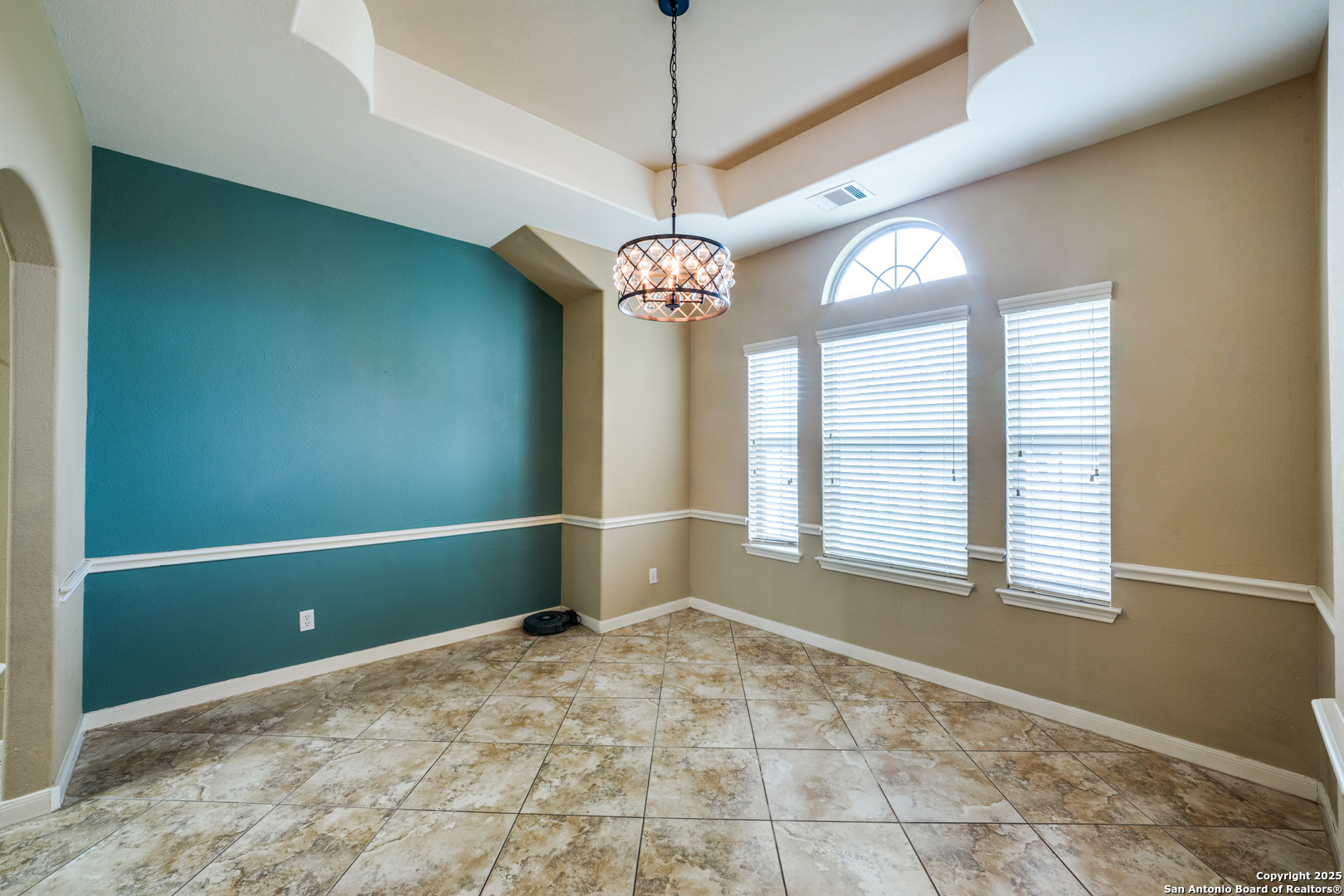 1424 Kings Ranch Road Bandera, TX 78003 - Photo 17 of 35