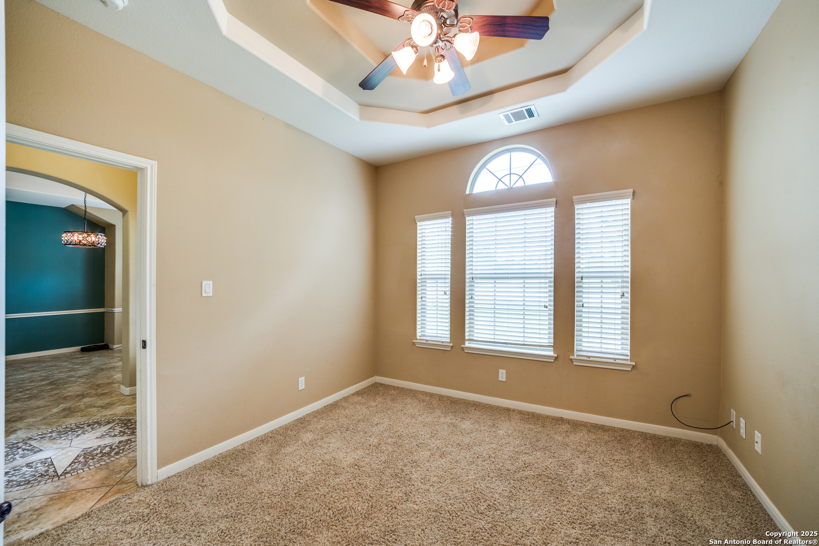 1424 Kings Ranch Road Bandera, TX 78003 - Photo 23 of 35