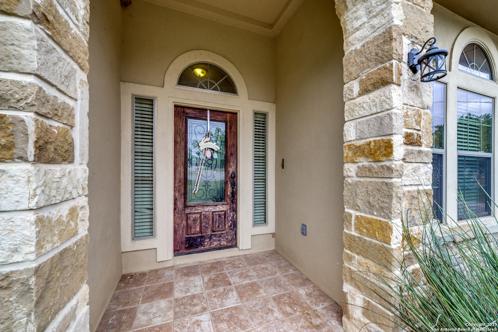 1424 Kings Ranch Road Bandera, TX 78003 - Photo 5 of 35