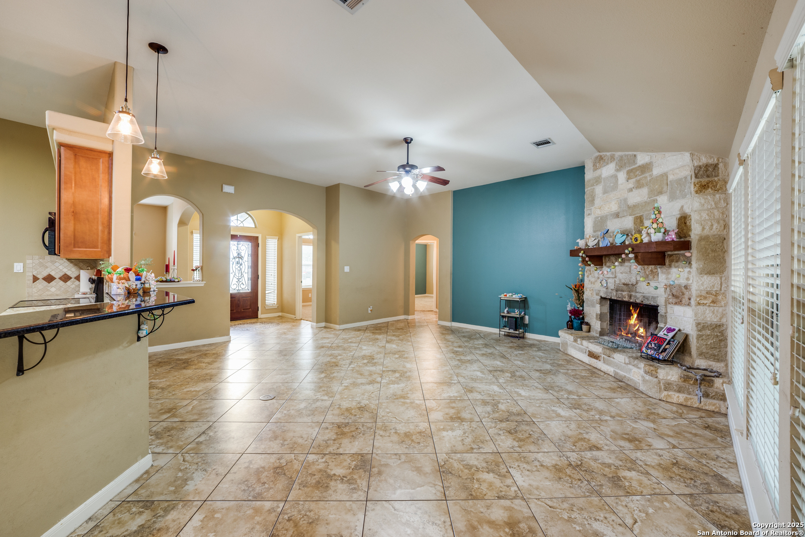 1424 Kings Ranch Road Bandera, TX 78003 - Photo 9 of 35