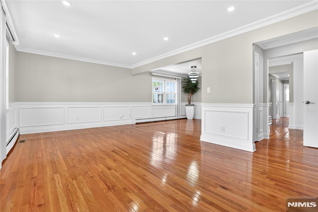 28 1st Street Wallington, NJ 07057 - Photo 4 of 42
