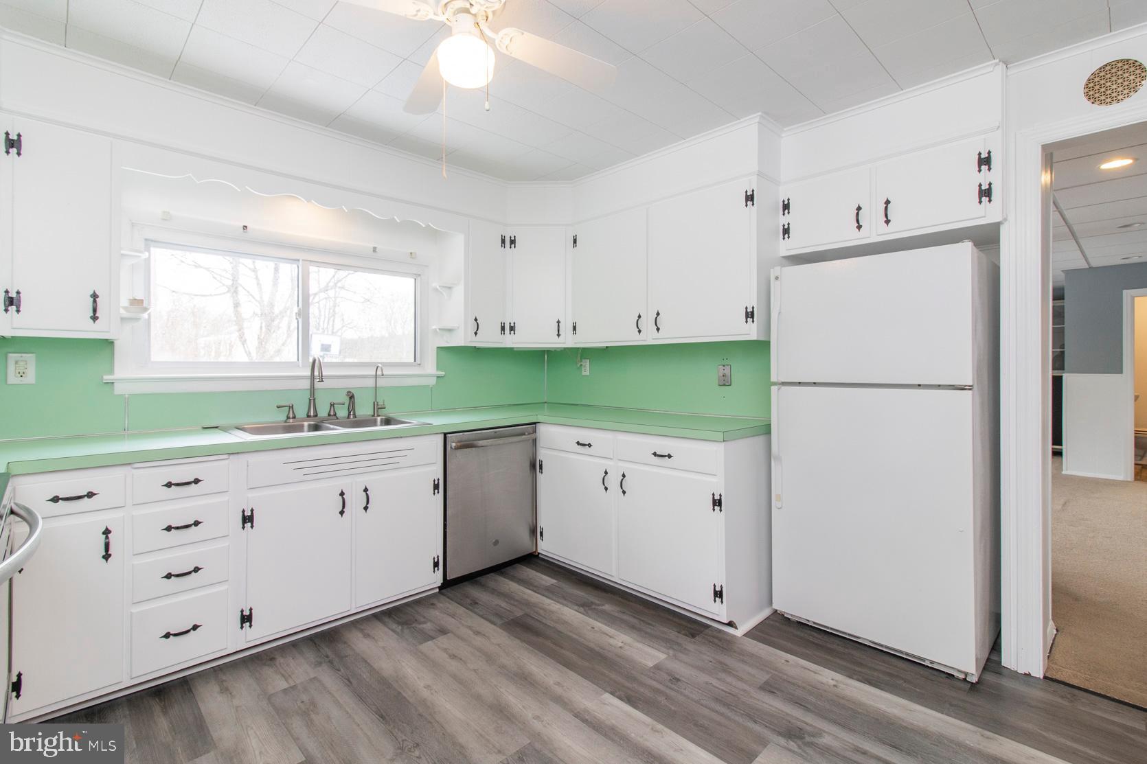 34 Steel Avenue Coatesville, PA 19320 - Photo 9 of 24