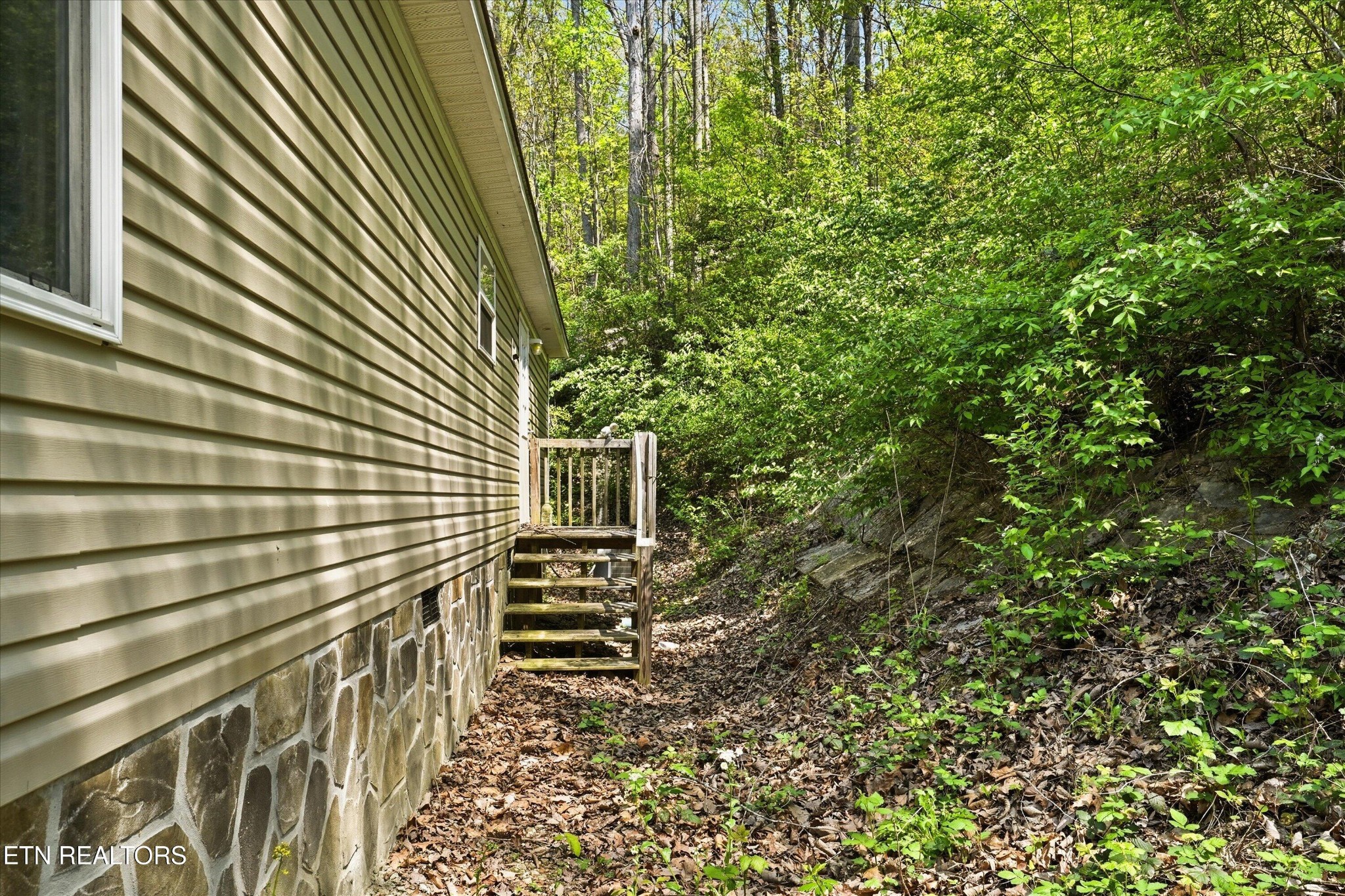 8360 Brickyard Road Powell, TN 37849 - Photo 26 of 30 Gallery Image 26