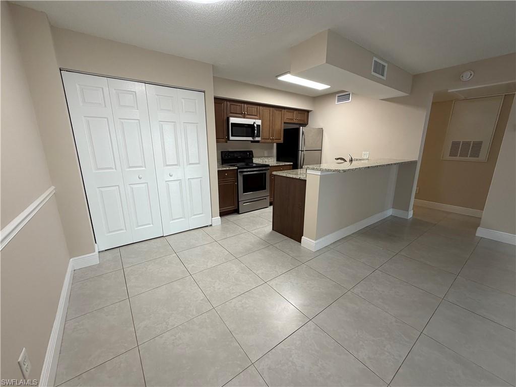 5307 Summerlin Road, Unit 707 Fort Myers, FL 33919 - Photo 3 of 23