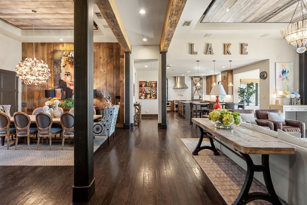 14423 Ridgetop Terrace Austin, TX 78732 - Photo 17 of 49 a living room with furniture and wooden floor