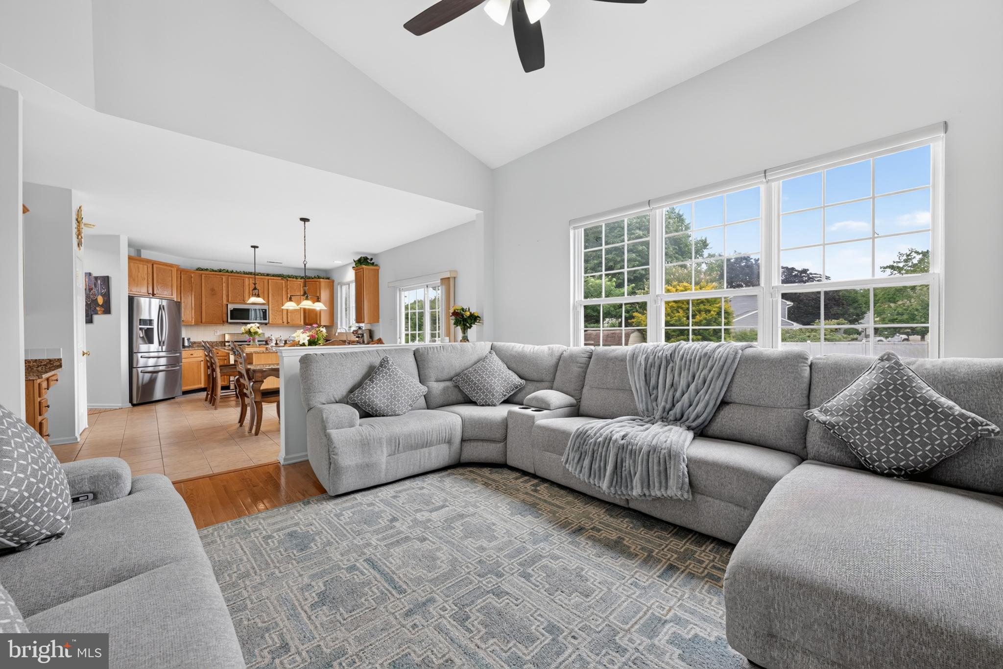 16 Amesbury Road Levittown, PA 19054 - Photo 16 of 57