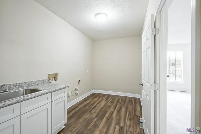 $269,900 | 1124 Sharp Road, Baton Rouge, LA 70815