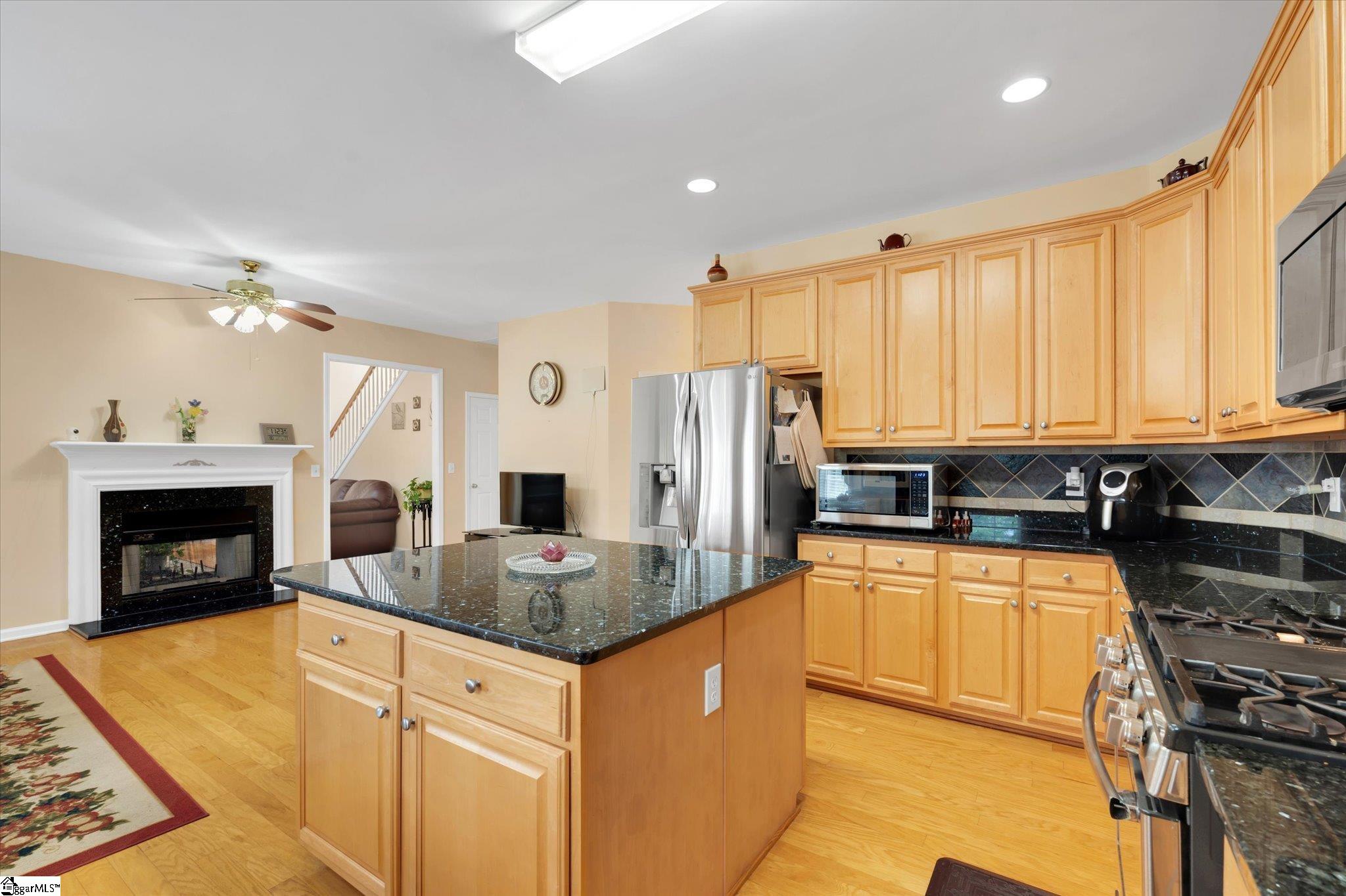 200 Dothan Court Greenville, SC 29607 - Photo 13 of 49