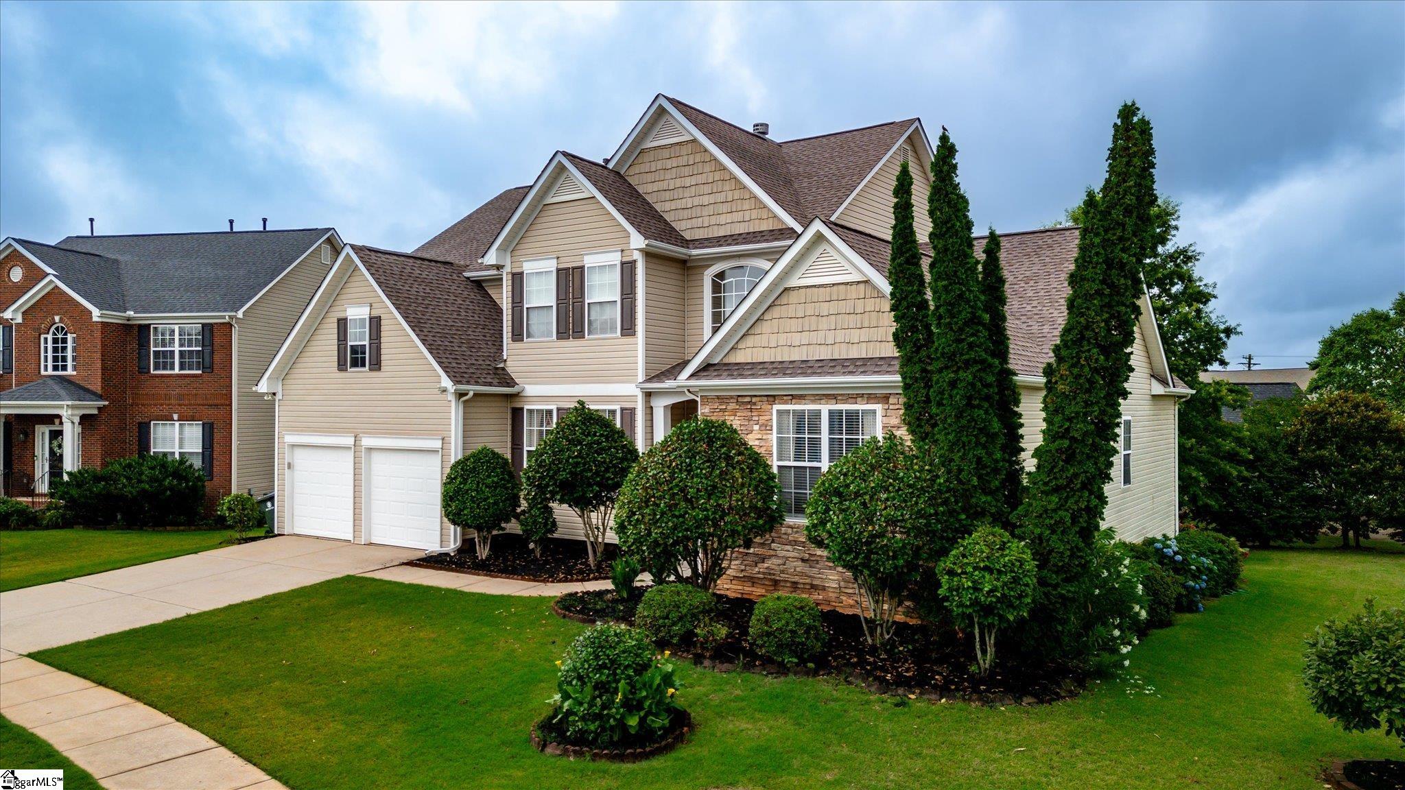 200 Dothan Court Greenville, SC 29607 - Photo 2 of 49