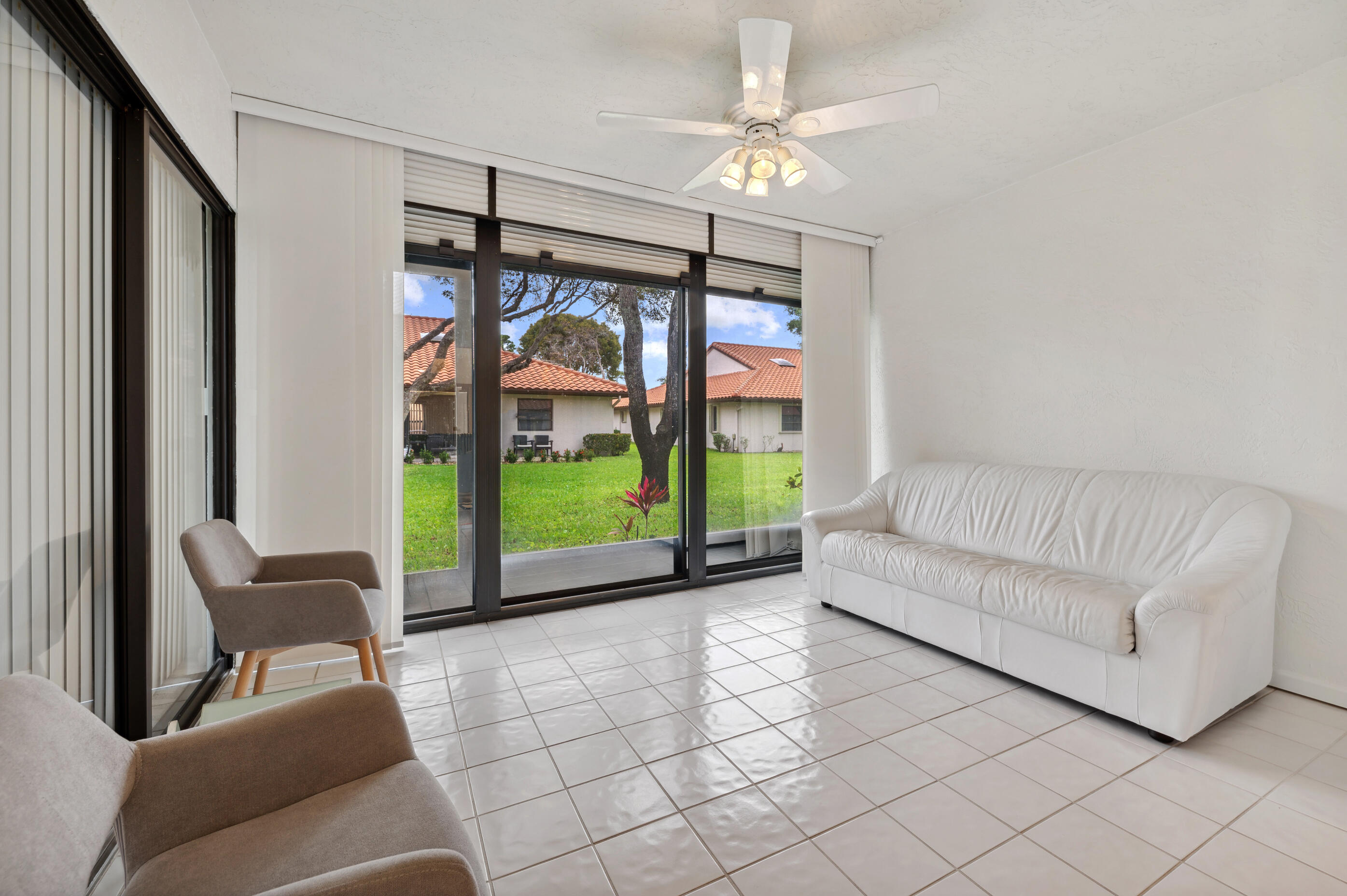 6049 Kings Gate Circle Delray Beach, FL 33484 - Photo 13 of 24 13