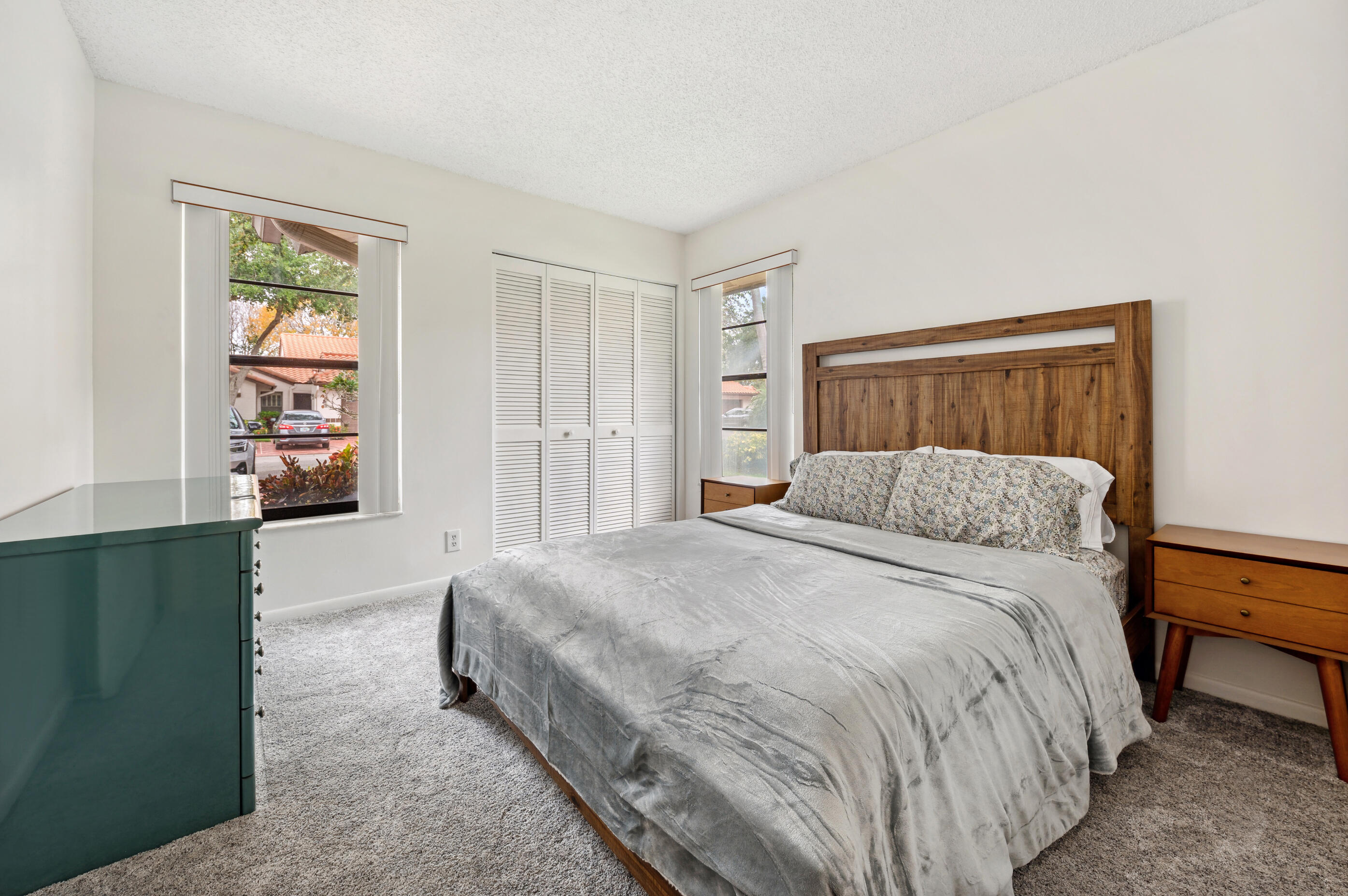 6049 Kings Gate Circle Delray Beach, FL 33484 - Photo 17 of 24 17