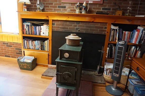 12 Middle Road Gardner, MA 01440 - Photo 8 of 18 Gallery Image 8