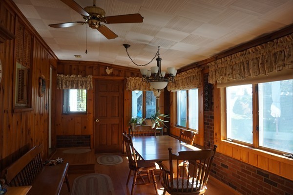 12 Middle Road Gardner, MA 01440 - Photo 9 of 18 Gallery Image 9