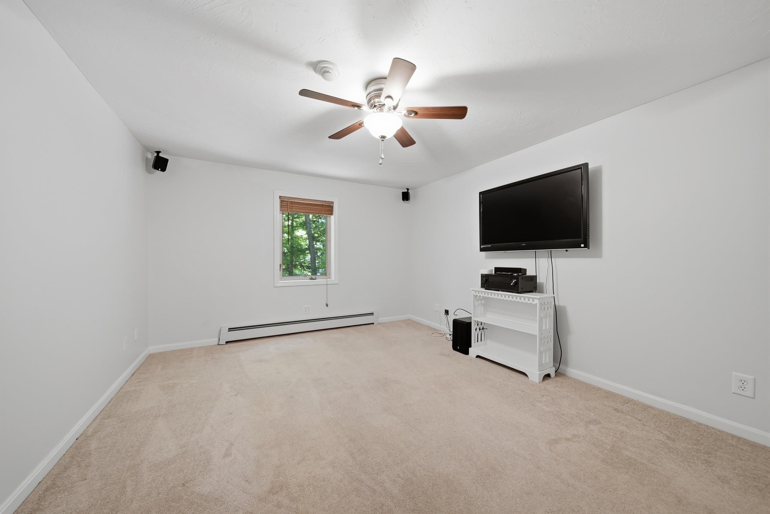31 Henderson Road, Unit 15 Gilford, NH 03249 - Photo 23 of 35