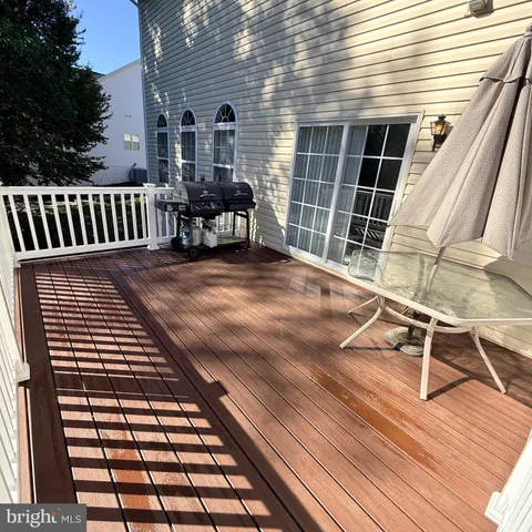 a view of building with yard