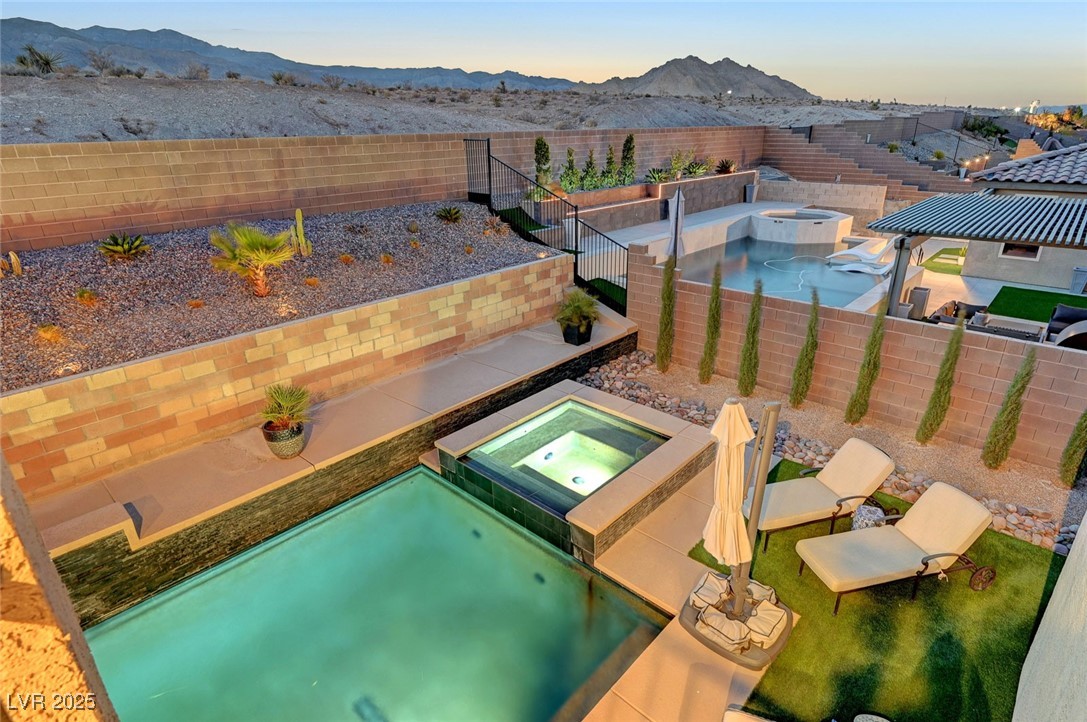 4499 Amazing View Street Las Vegas, NV 89129 - Photo 58 of 71