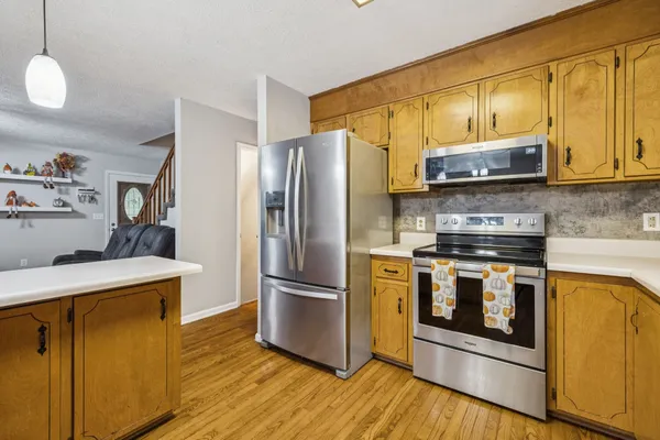 $474,900 | 207 Robinson Road, Dickson, TN 37055