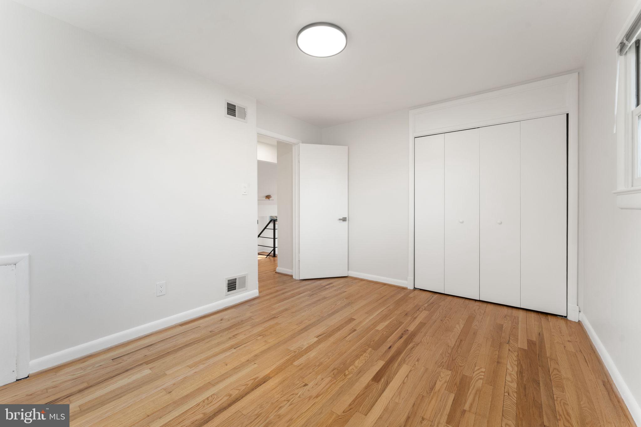 6337 Beryl Road Alexandria, VA 22312 - Photo 17 of 34