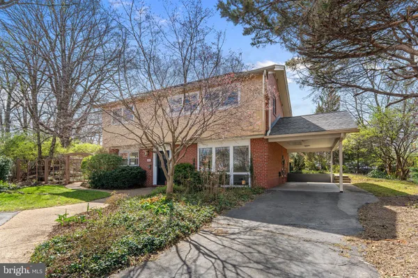 $4,300 | 6337 Beryl Road, Alexandria, VA 22312