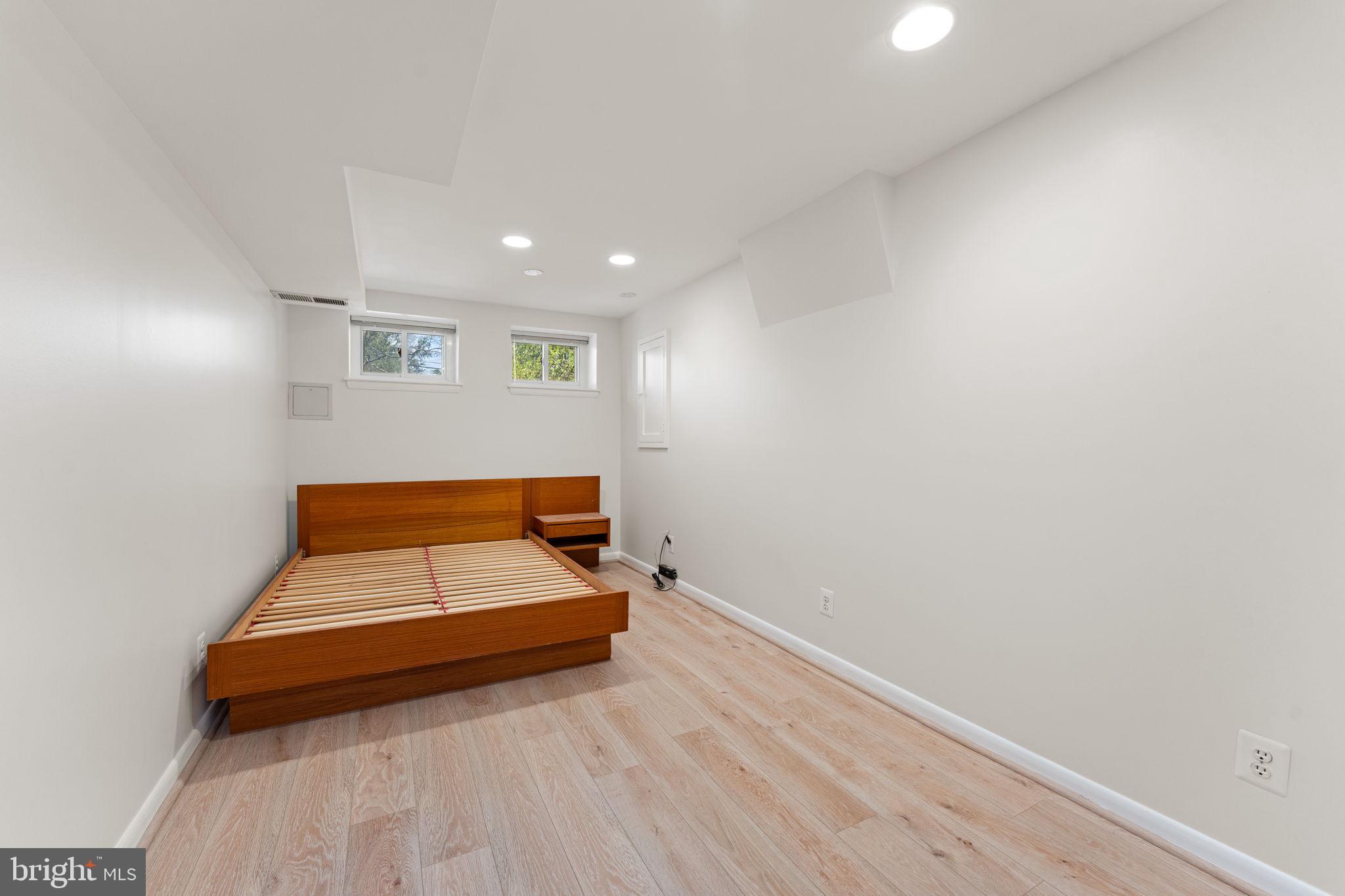 6337 Beryl Road Alexandria, VA 22312 - Photo 21 of 34