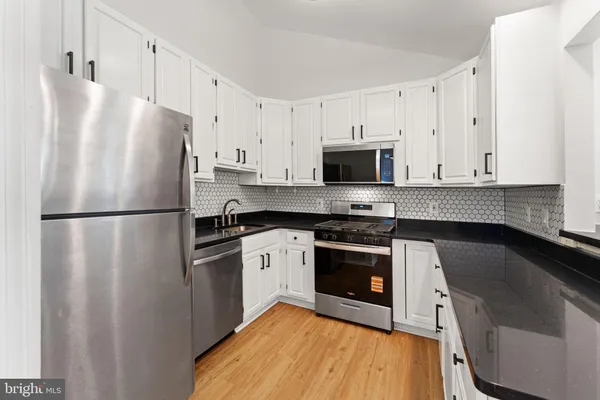 $4,300 | 6337 Beryl Road, Alexandria, VA 22312