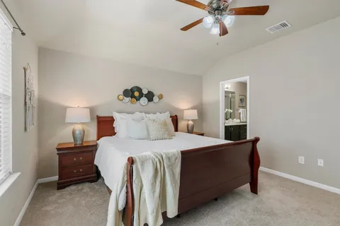 $295,000 | 400 Pinnacle Drive, Georgetown, TX 78626