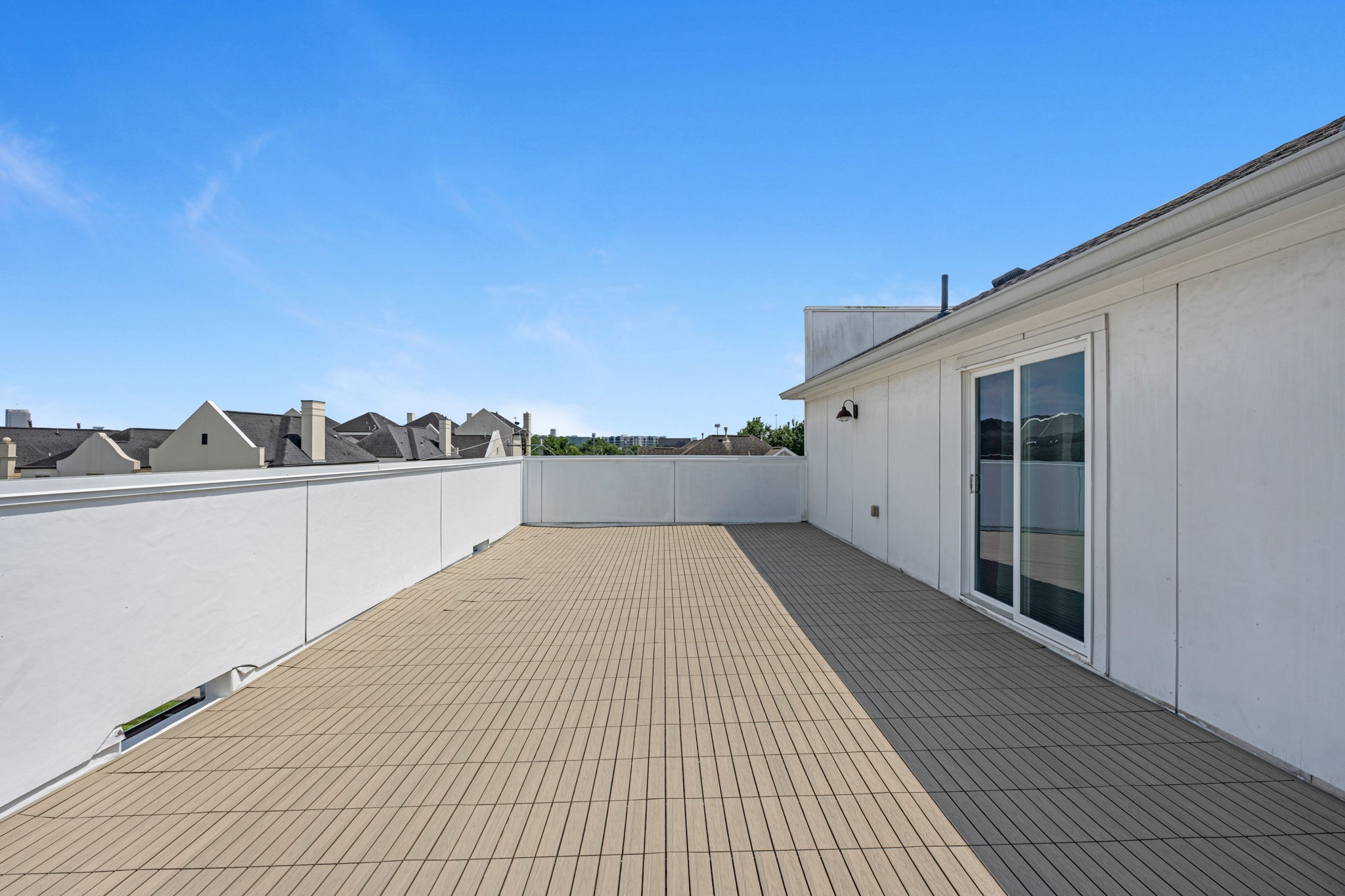 5802 Kansas Street Houston, TX 77007 - Photo 12 of 12 New Deck Installed