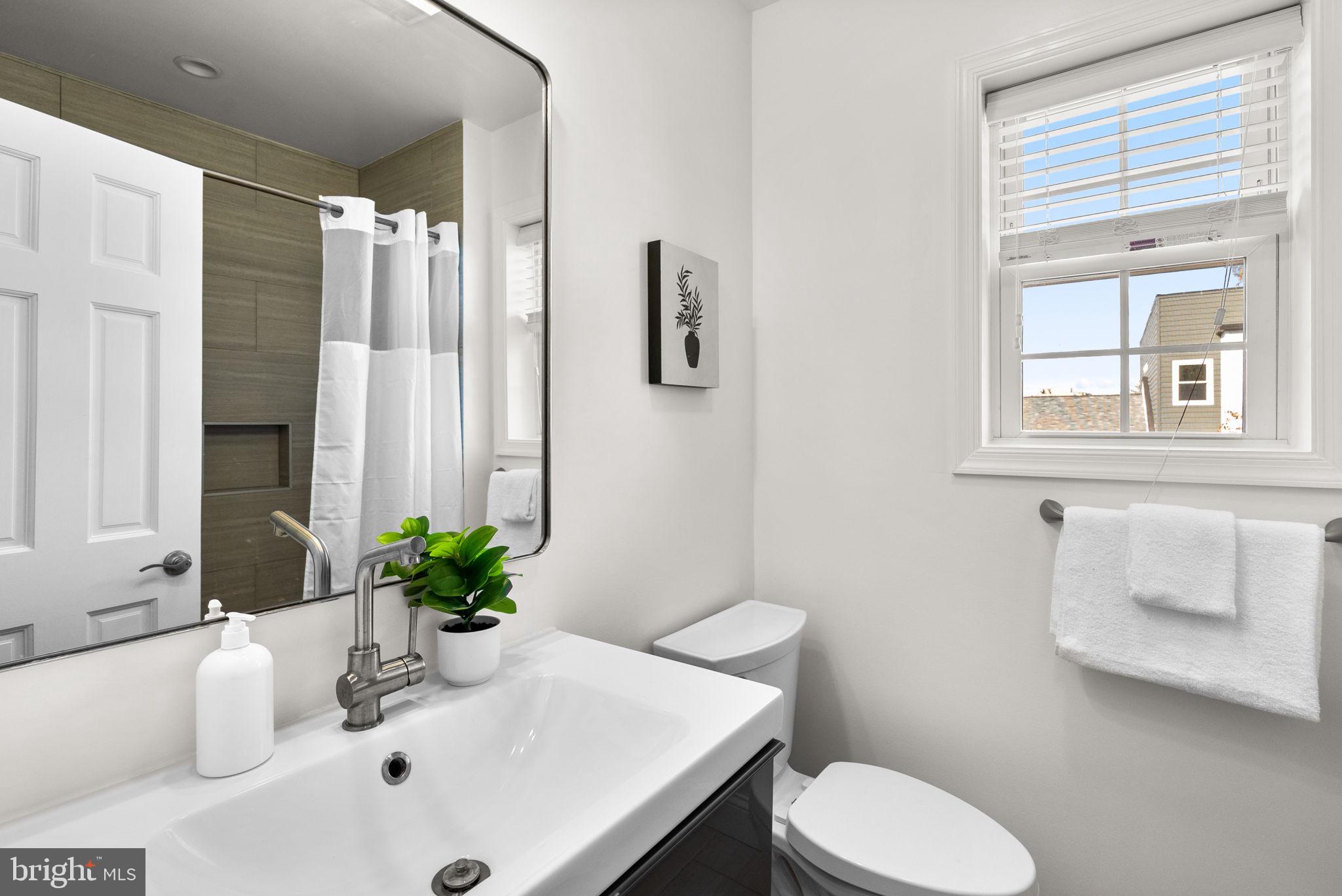 1201 Queen Street Northeast Washington, DC 20002 - Photo 18 of 51