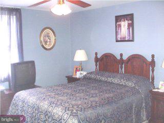 1021 Windsor Road Collingdale, PA 19023 - Photo 4 of 5
