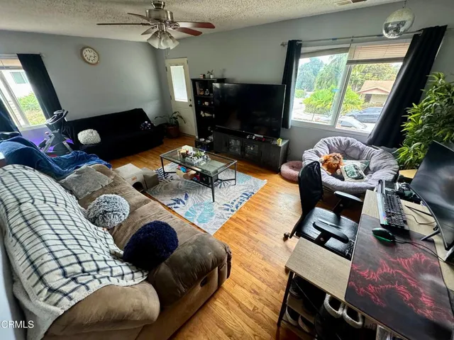 $990,000 | 2530-2532 Sunset Drive, Ventura, CA 93001