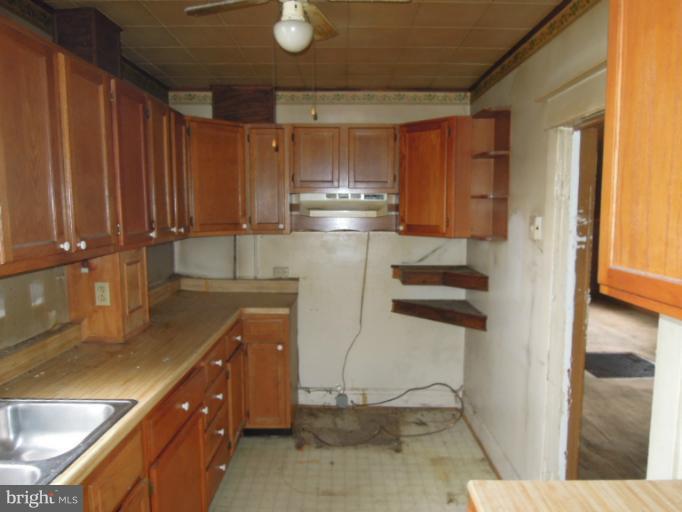 215 East 2nd Avenue Ranson, WV 25438 - Photo 14 of 19 Kitchen