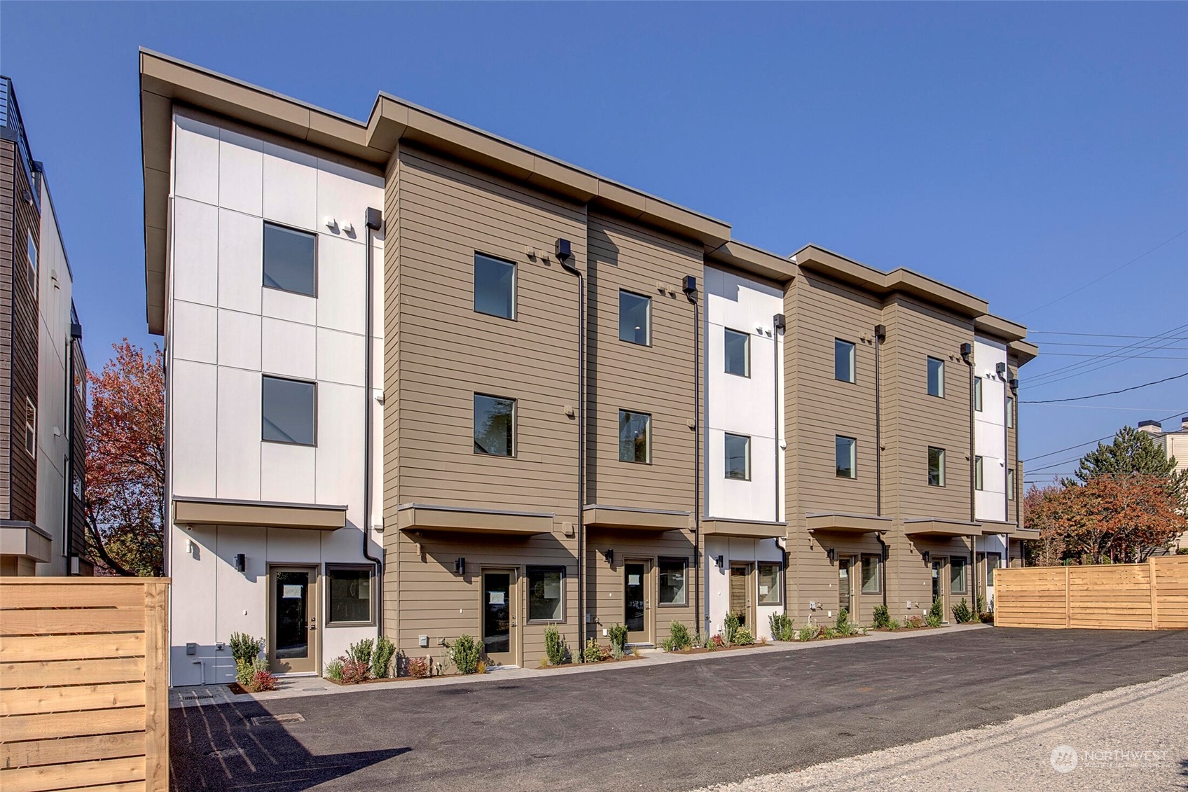 10170 Holman Road Northwest, Unit C Seattle, WA 98133 - Photo 1 of 19 Gallery Image 1