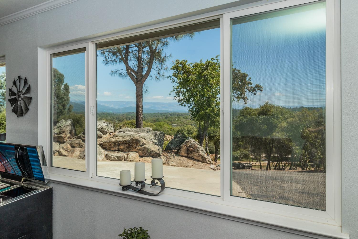 31347 Quartz Mountain Road Coarsegold, CA 93614 - Photo 11 of 35 Gallery Image 11