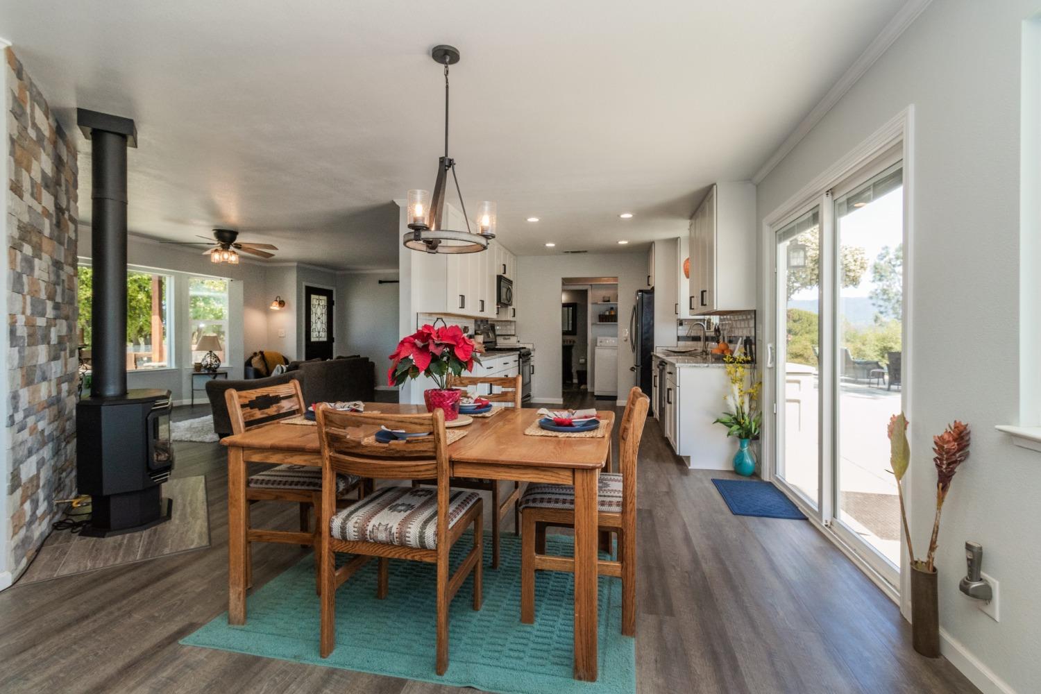 31347 Quartz Mountain Road Coarsegold, CA 93614 - Photo 12 of 35 Gallery Image 12