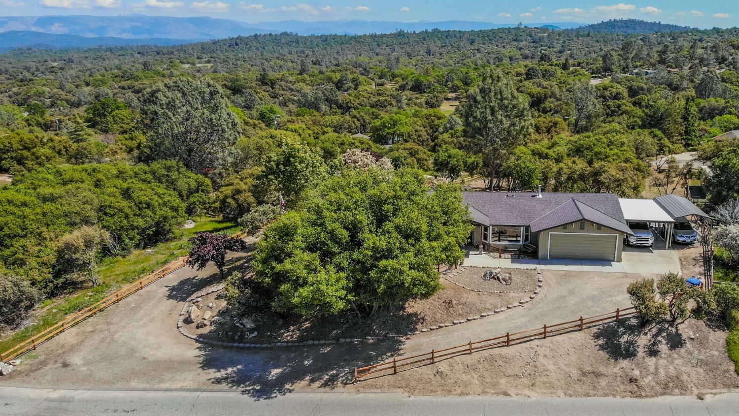 31347 Quartz Mountain Road Coarsegold, CA 93614 - Photo 3 of 35 Gallery Image 3