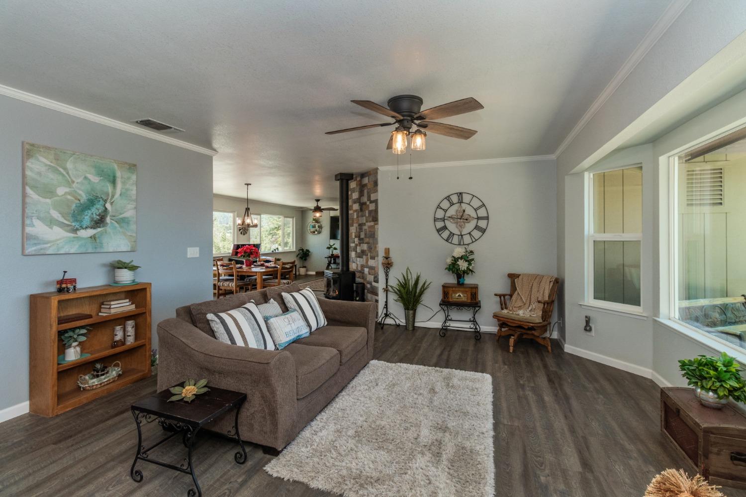 31347 Quartz Mountain Road Coarsegold, CA 93614 - Photo 4 of 35 Gallery Image 4