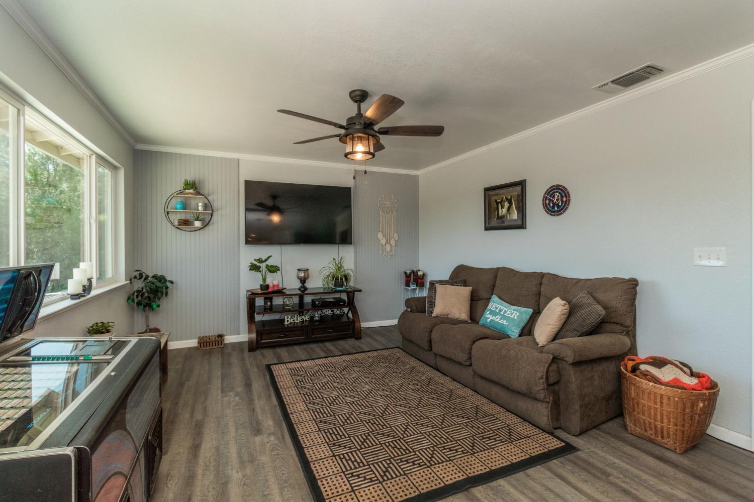 31347 Quartz Mountain Road Coarsegold, CA 93614 - Photo 9 of 35 Gallery Image 9