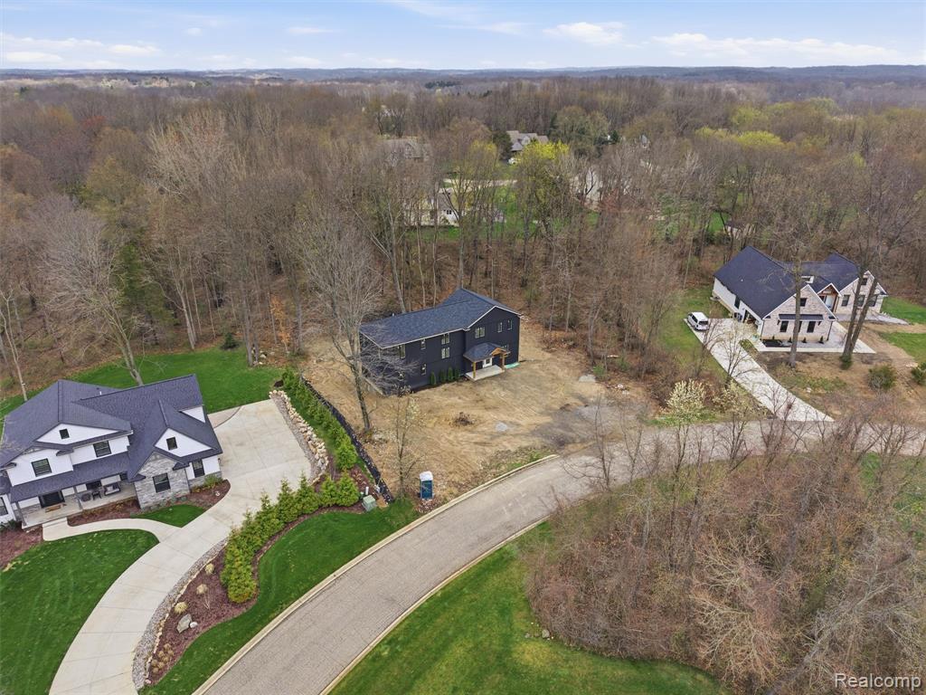 11810 Scenic Valley Road Davisburg, MI 48350 - Photo 37 of 46