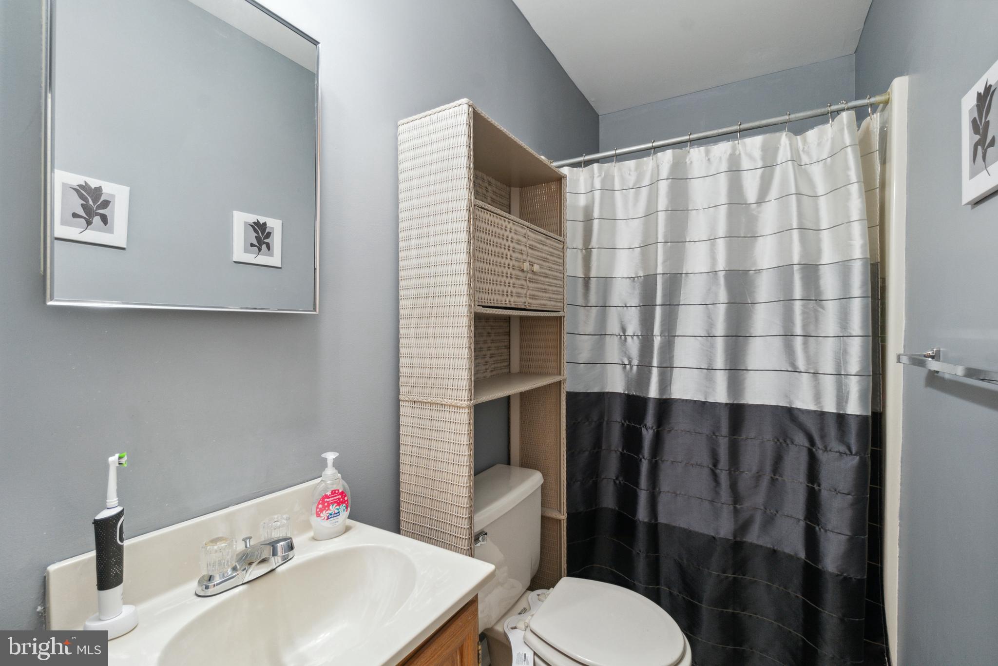 1317 Vanderbilt Road Bel Air, MD 21014 - Photo 23 of 47 Attached Full Primary Bathroom