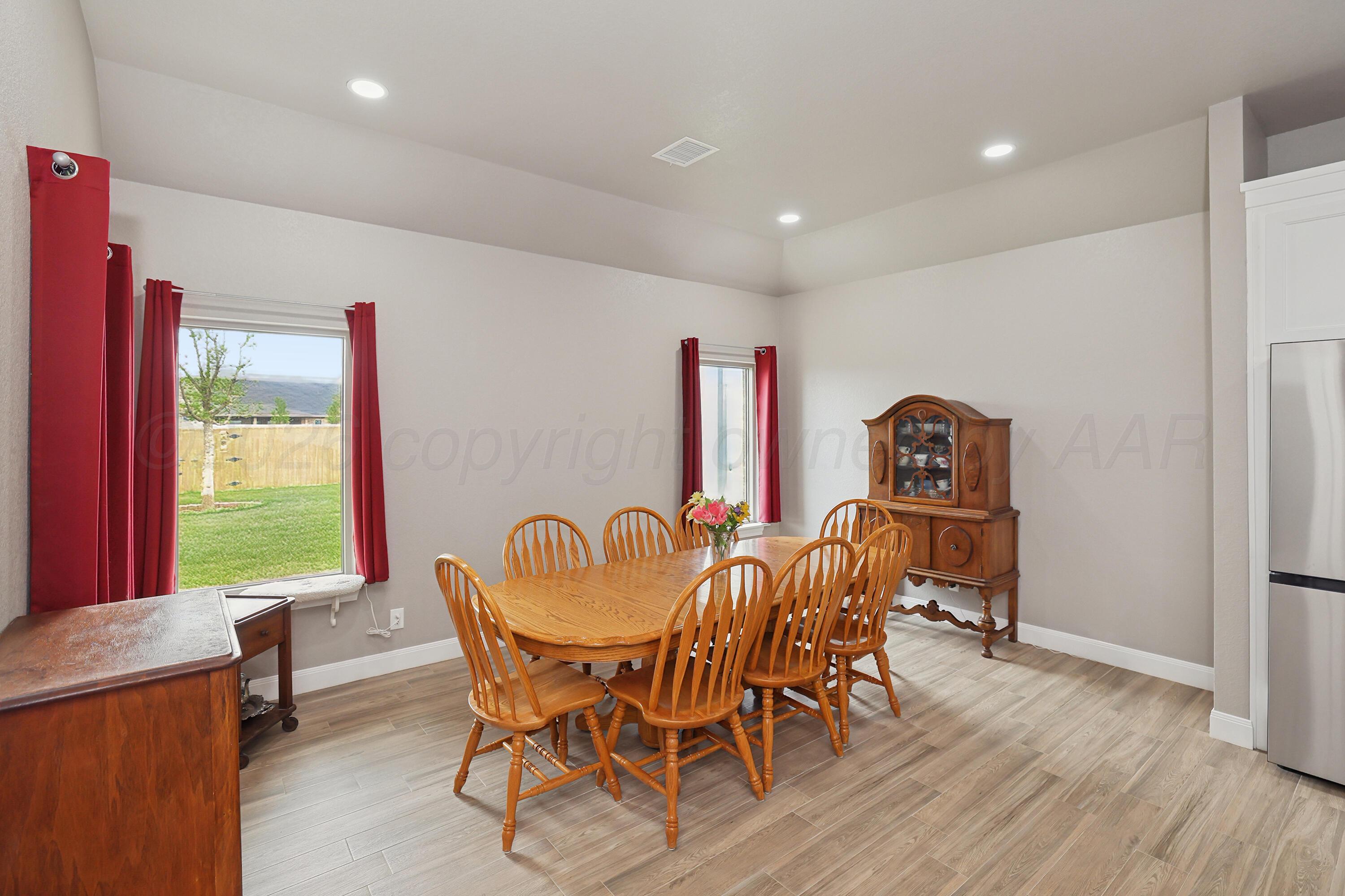 13466 Antenor Road Amarillo, TX 79124 - Photo 14 of 48 12-Dining Area