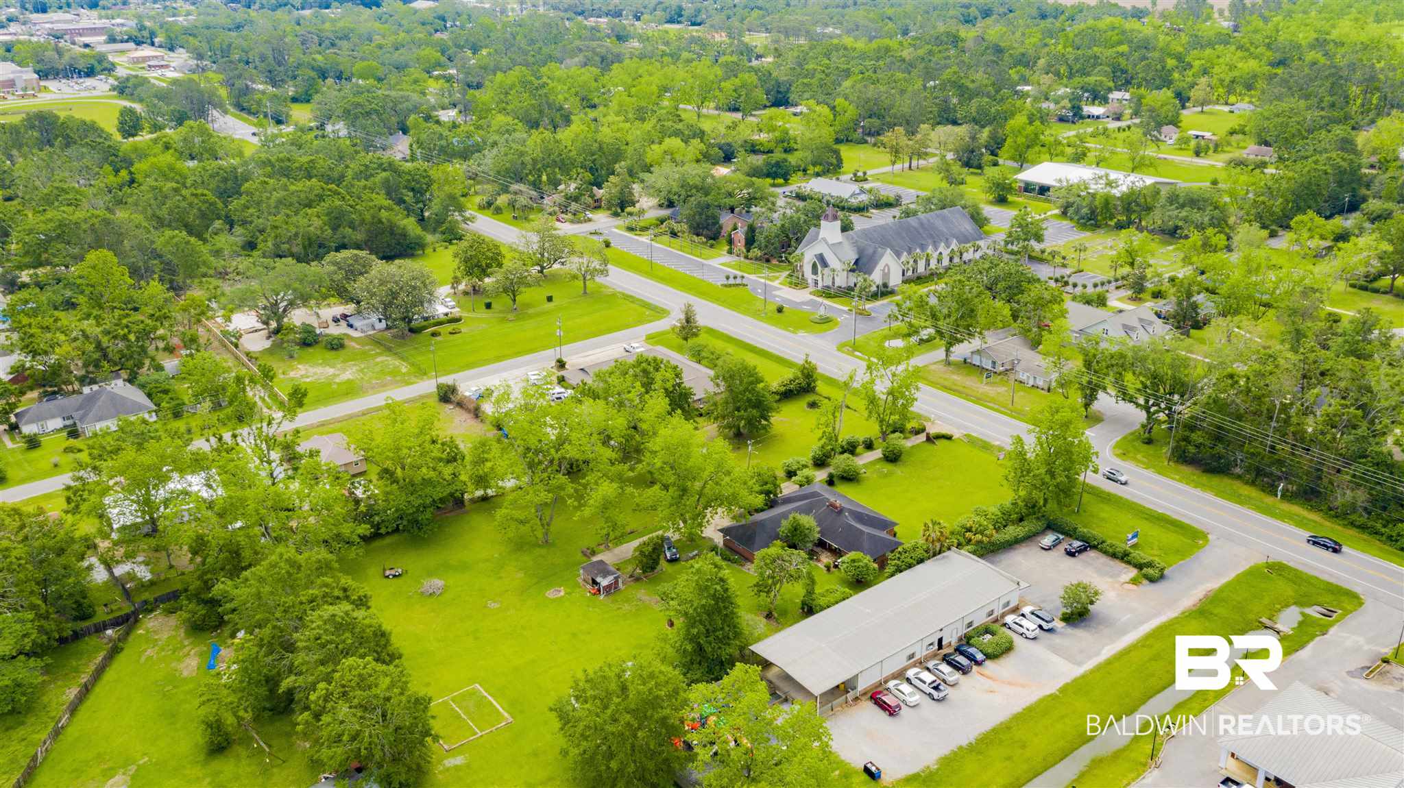 706 West Laurel Avenue Foley, AL 36535 - Photo 30 of 33