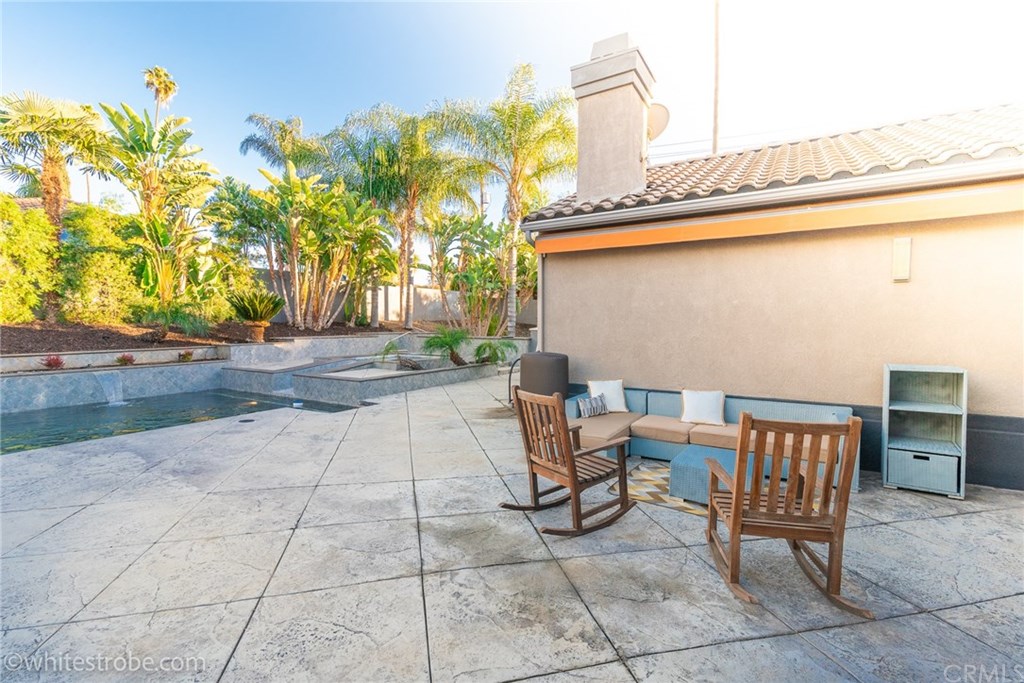 7898 Whitegate Avenue Riverside, CA 92506 - Photo 12 of 55