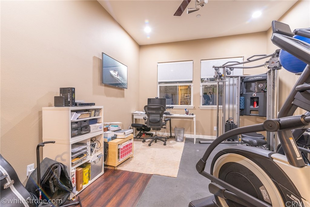 7898 Whitegate Avenue Riverside, CA 92506 - Photo 47 of 55