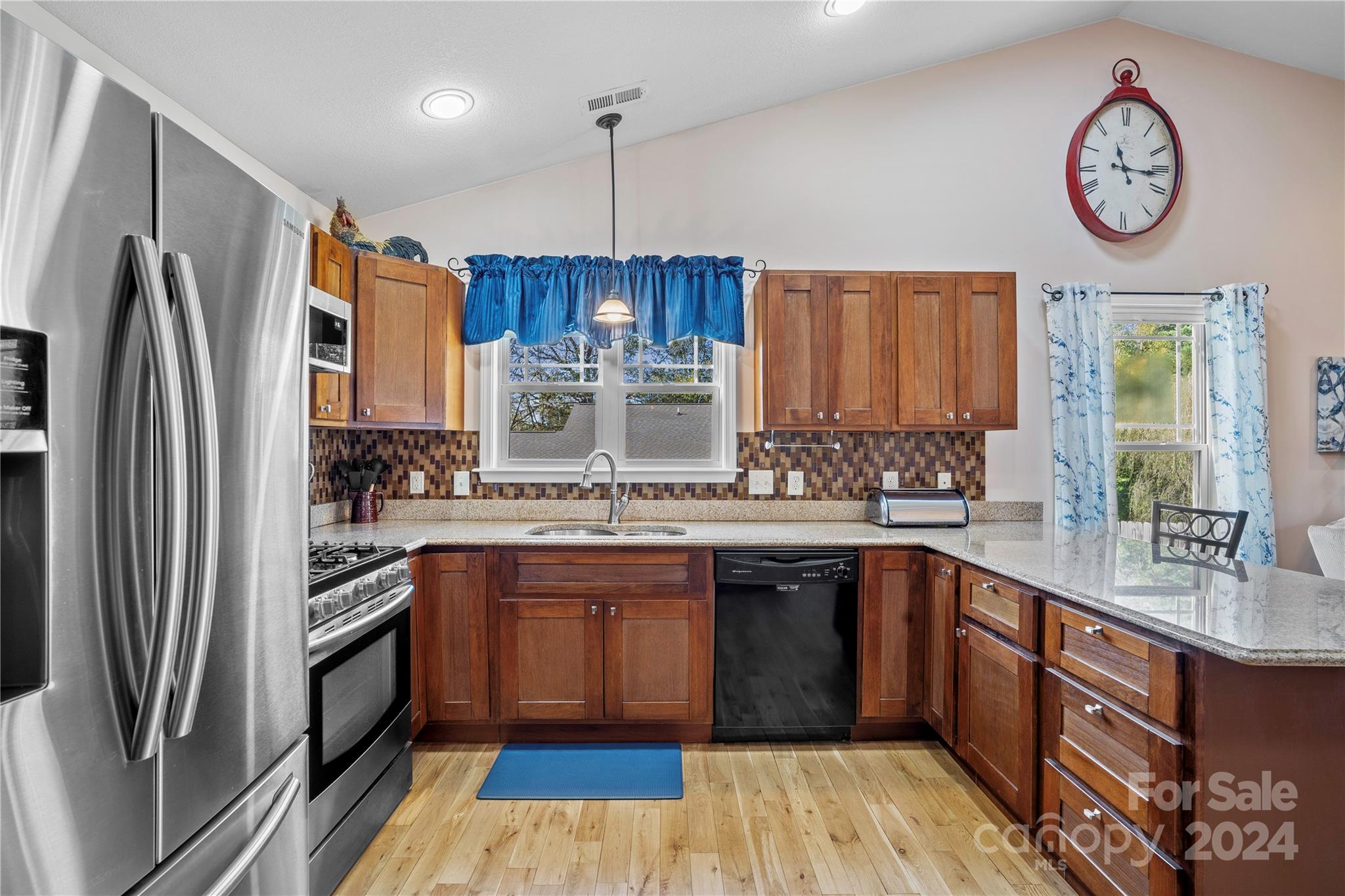 376 Sheppard Branch Road Weaverville, NC 28787 - Photo 11 of 31 Gallery Image 11