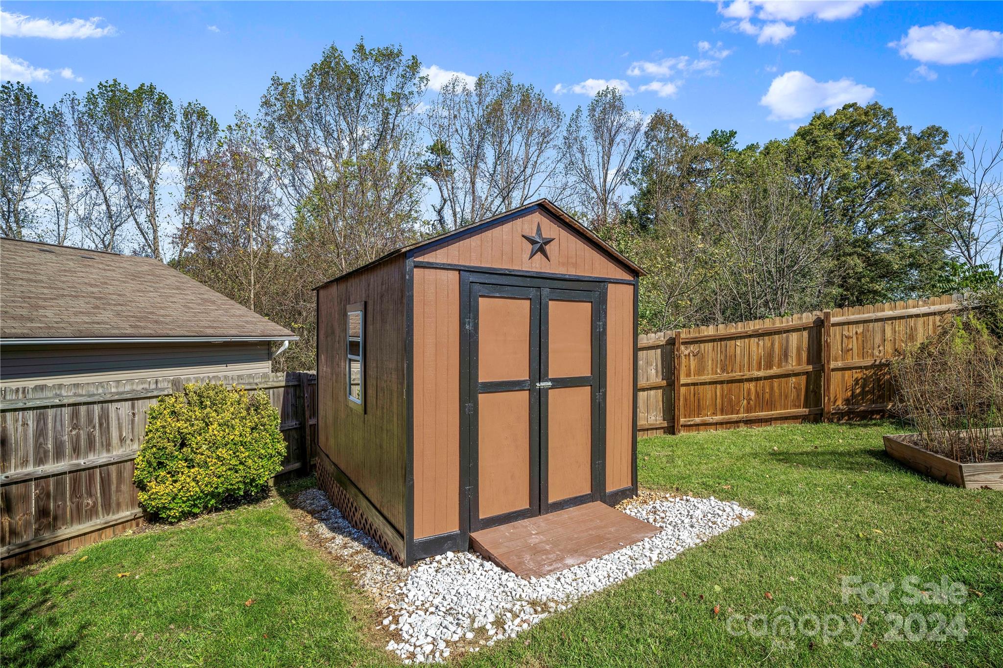 376 Sheppard Branch Road Weaverville, NC 28787 - Photo 27 of 31 Gallery Image 27