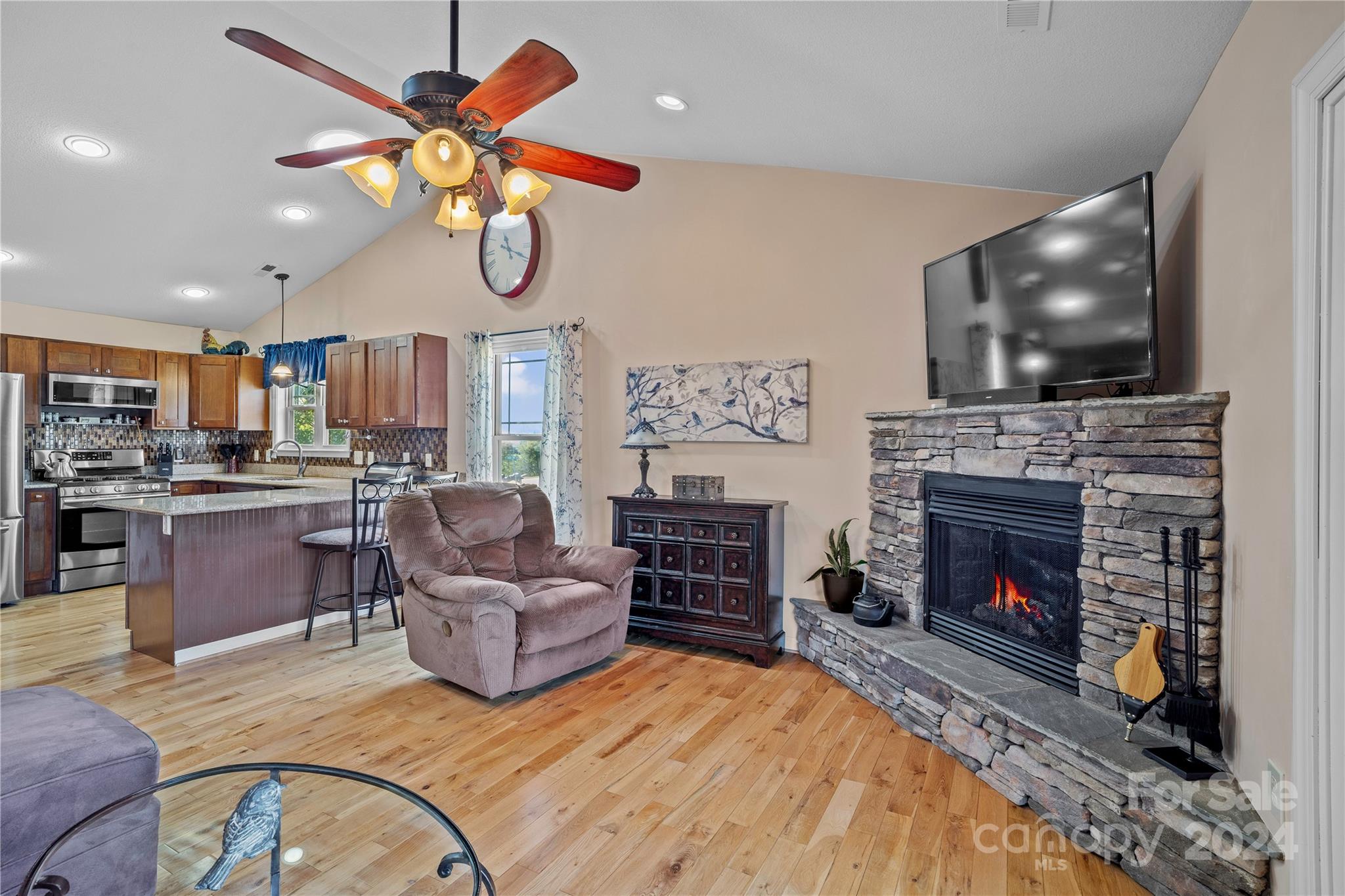 376 Sheppard Branch Road Weaverville, NC 28787 - Photo 8 of 31 Gallery Image 8