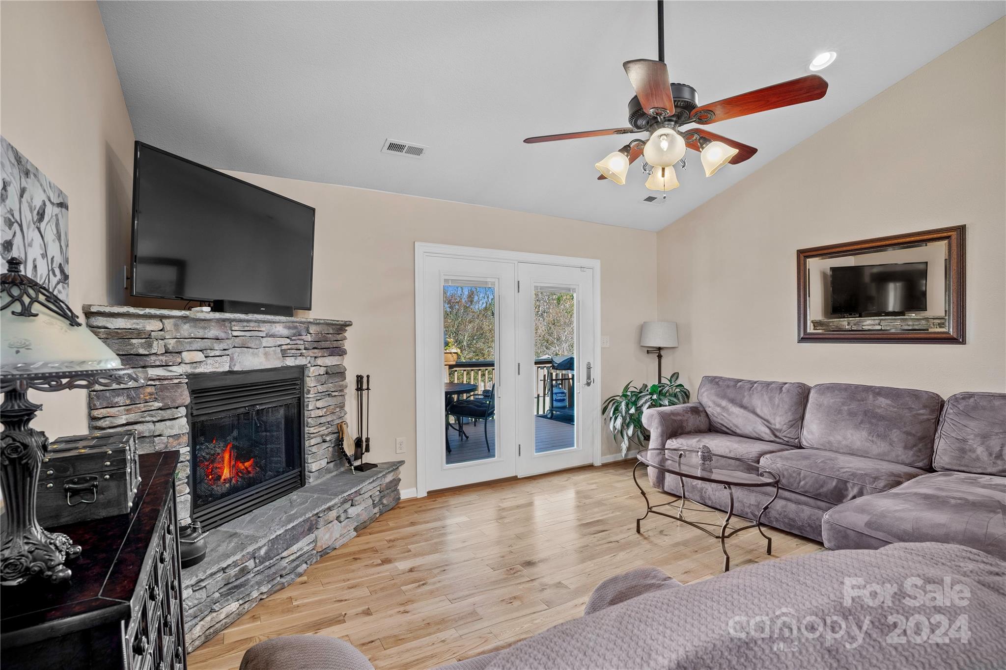 376 Sheppard Branch Road Weaverville, NC 28787 - Photo 9 of 31 Gallery Image 9
