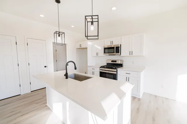 $349,900 | 1720 Kyle, Beloit, WI 53511