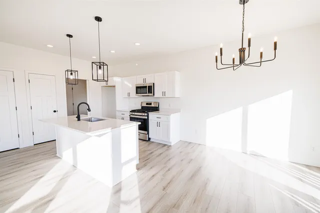 $349,900 | 1720 Kyle, Beloit, WI 53511